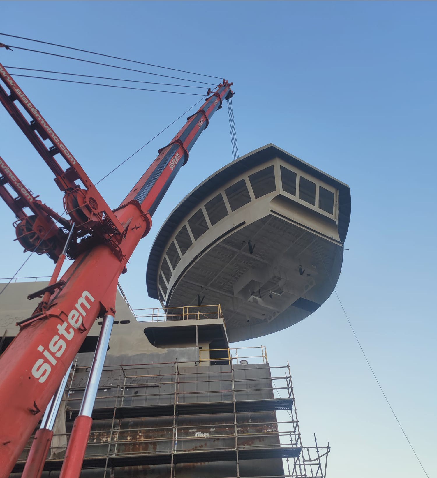 SEFINE SHIPYARD – CAPTAIN'S CABIN