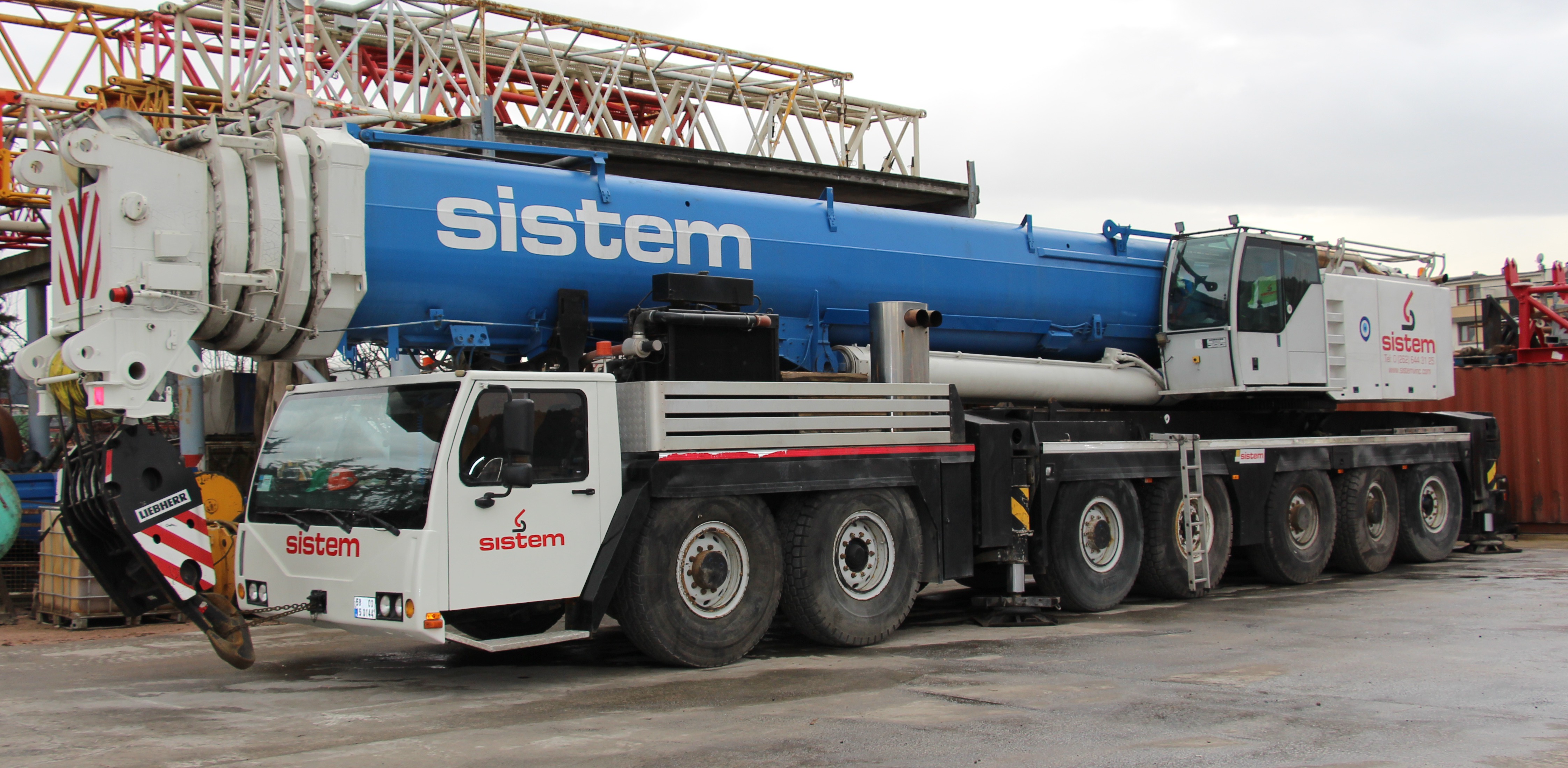 Liebherr LTM 1400-7.1