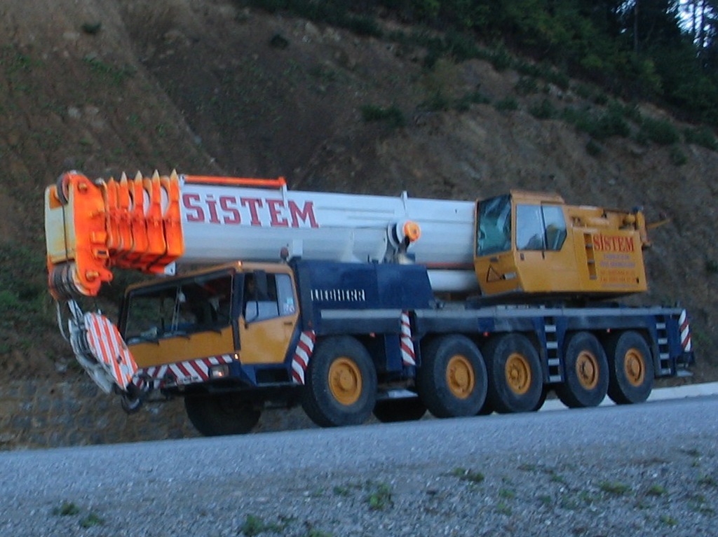 Liebherr LTM 1160