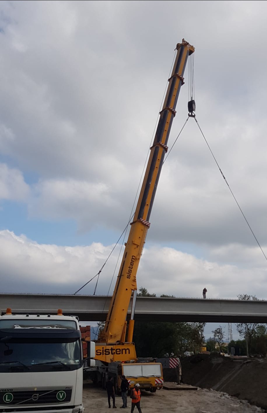 YAFA ENGINEERING – BEAM ASSEMBLY